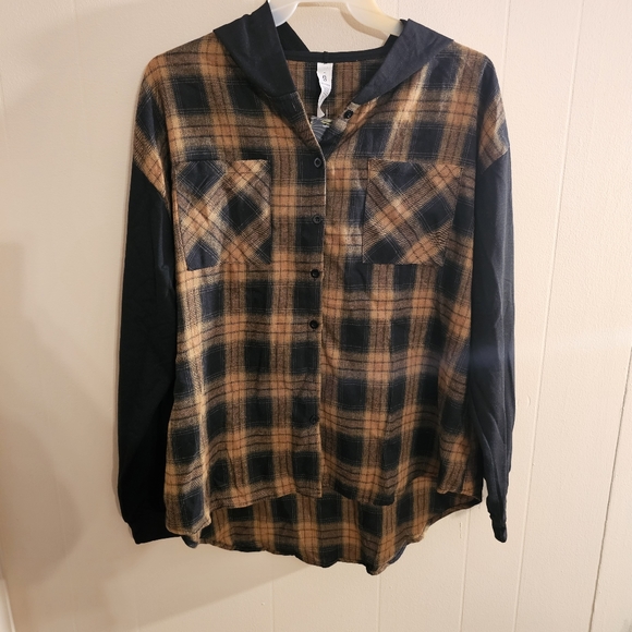 Blooming Jelly Tops - Blooming Jelly Orange and Black Grunge Tshirt Shacket Hoodie